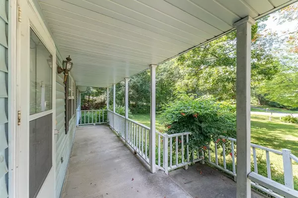 Baraboo, WI 53913,S4330 Draper Street