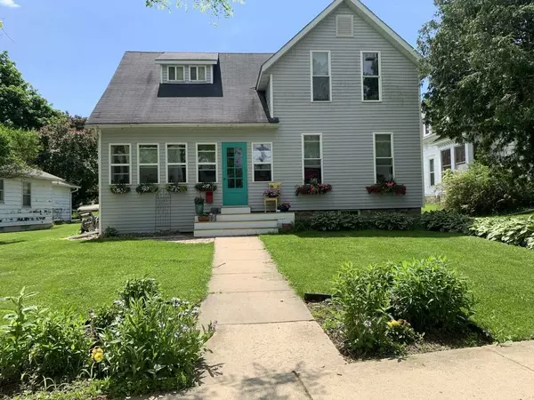 215 Lodi Street, Lodi, WI 53555