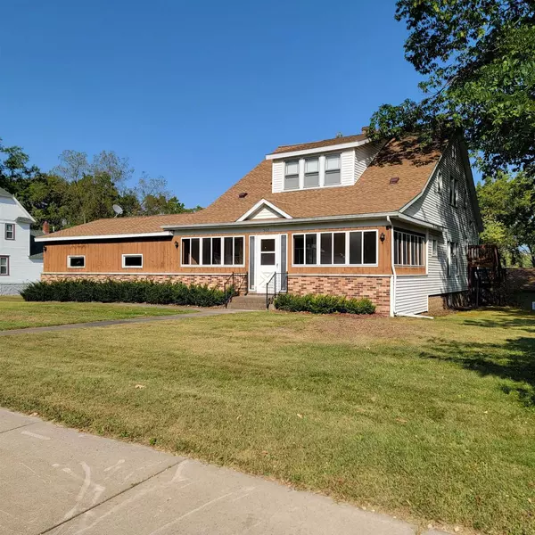 502 S Main Street, Necedah, WI 54646