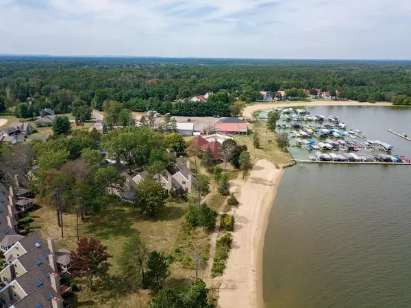 New Lisbon, WI 53950,W5146 N Osprey Drive