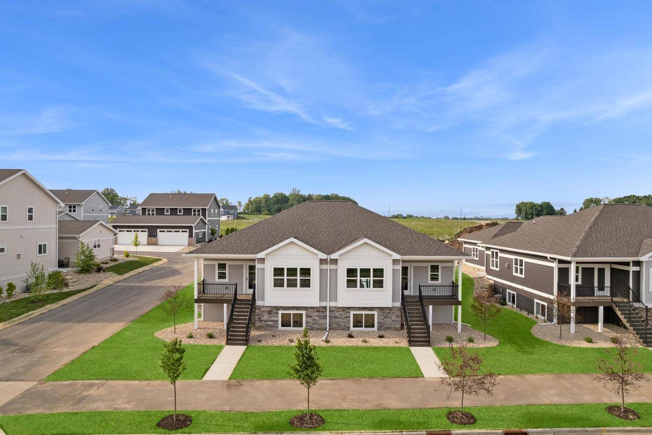 Stoughton, WI 53589,2868 Wild Goose Way