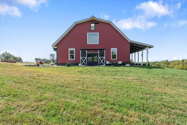 19781 Yellowstone Church Road, Blanchardville, WI 53516