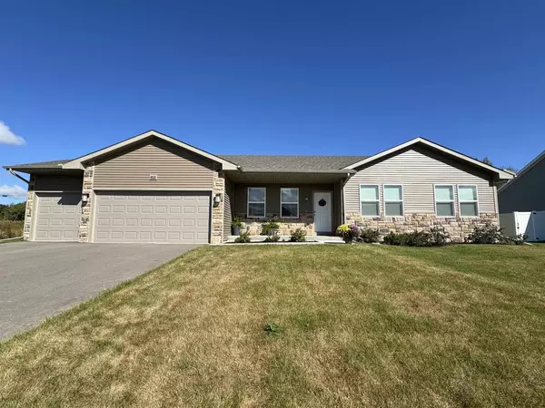 411 E Monica Court, Belleville, WI 53508