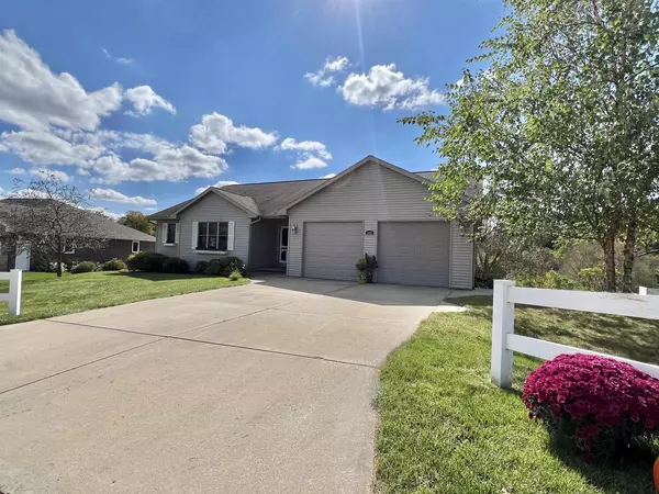 Dodgeville, WI 53533,342 Diamond Oaks Drive