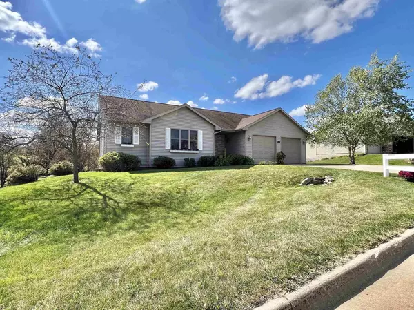 Dodgeville, WI 53533,342 Diamond Oaks Drive