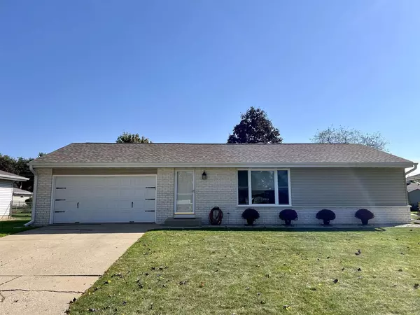 2217 Commons Avenue, Janesville, WI 53546