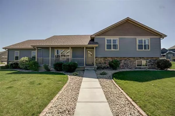 945 Star Gazer Drive, Deforest, WI 53532