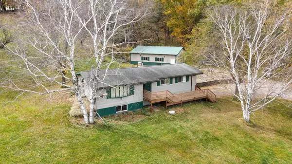 23495 Neon Lane, Richland Center, WI 53581