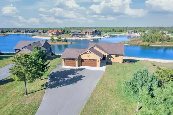 W5550 Island Lake Drive, New Lisbon, WI 53950