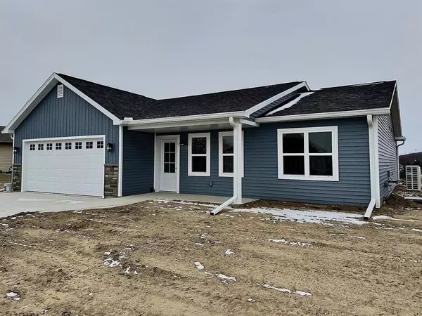 2145 Eastridge Circle, Reedsburg, WI 53959