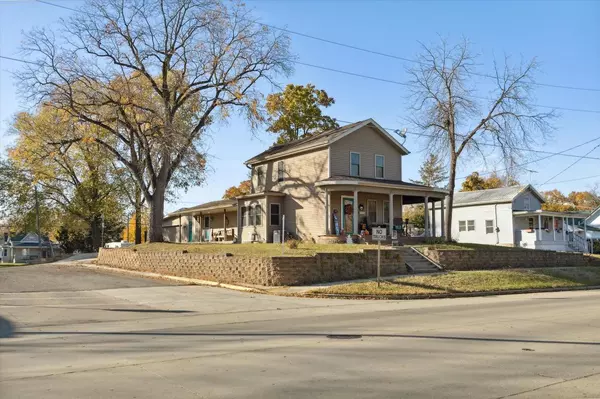 Brodhead, WI 53520,1407 1st Center Avenue