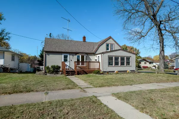 247 N Grove Street, Reedsburg, WI 53959