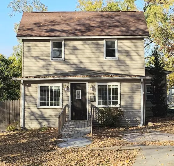 221 Blake Street, Baraboo, WI 53913