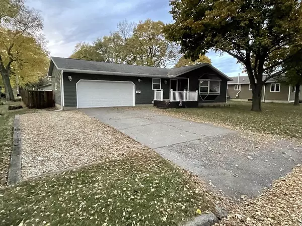 407 S Ohio Street, Prairie Du Chien, WI 53821