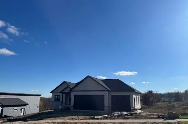 654 Ridge View Lane, Oregon, WI 53575