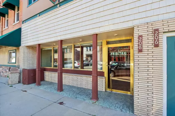 Monticello, WI 53570,206-208 N Main Street