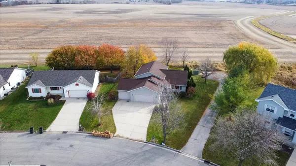 1419 Prairie Rose Drive, Sun Prairie, WI 53590