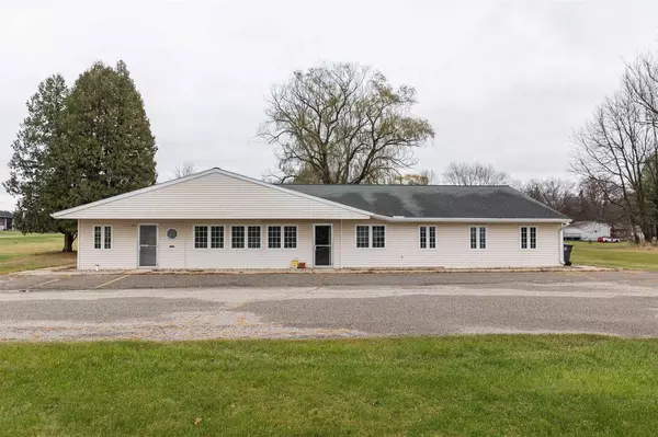 328 N Main Street, Westfield, WI 53964