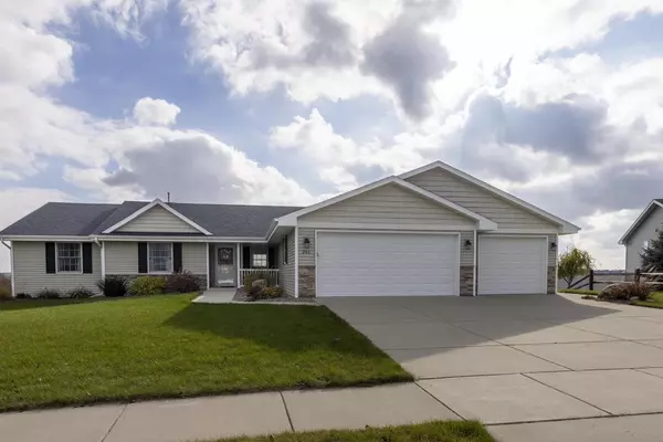 261 E Gailen Lane, Milton, WI 53563