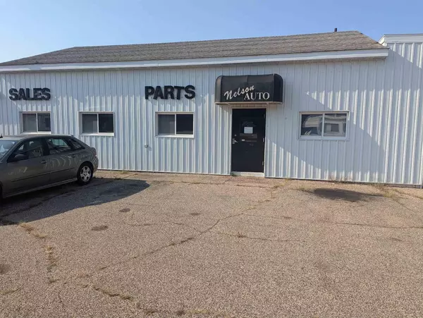 706 E 3rd Street, Necedah, WI 54646