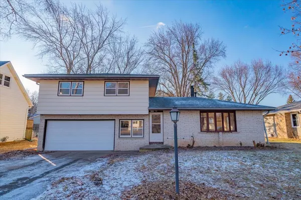 4397 Curry Lane, Windsor, WI 53598