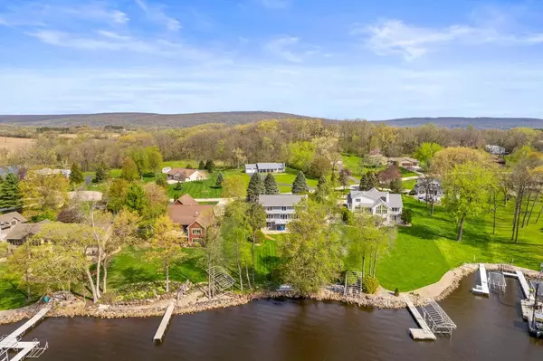 Merrimac, WI 53561,E12805 W Point Drive