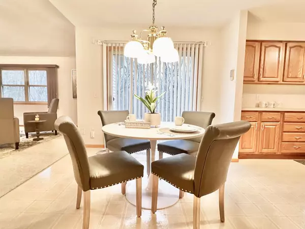 Baraboo, WI 53913,S4335 Fox Hill Circle