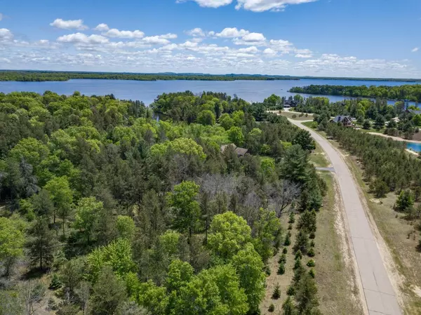 N8034 North Shore Drive, New Lisbon, WI 53950