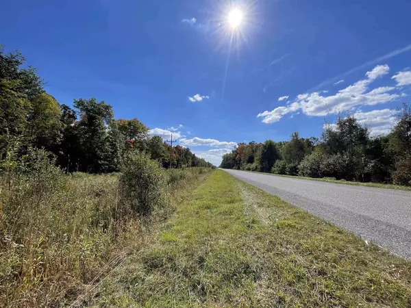 Warrens,warrens, WI 54666,00 Crescent Road