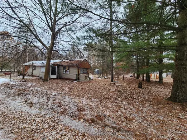 2098 Leona Street, Friendship, WI 53934