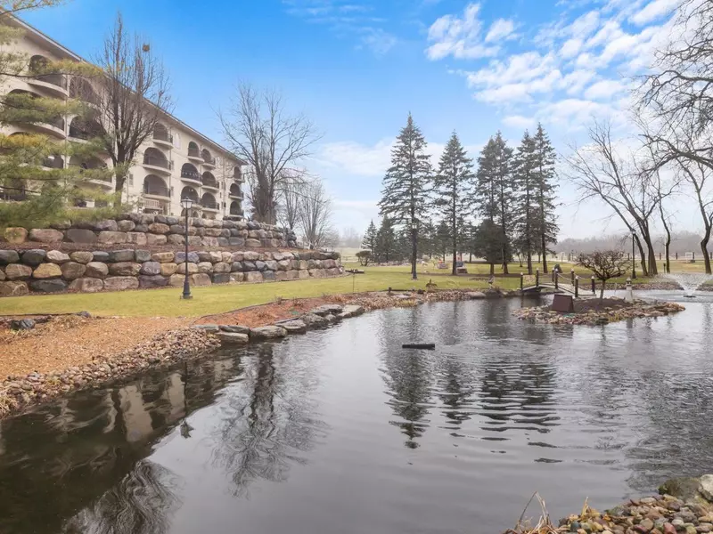 50 Hemlock Street #12, Sauk City, WI 53583