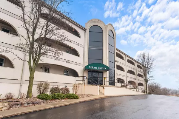 Sauk City, WI 53583,50 Hemlock Street #12