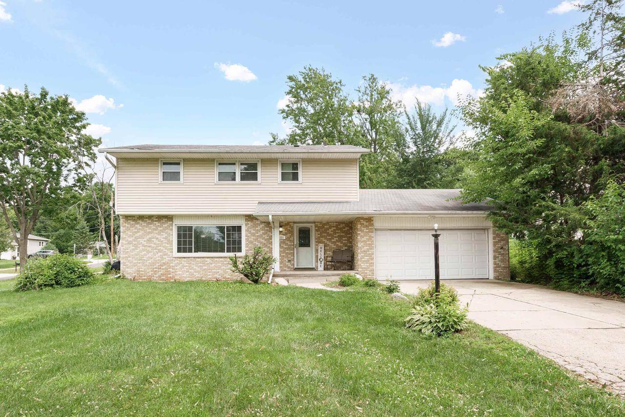 4221 Green Avenue, Madison, WI 53704