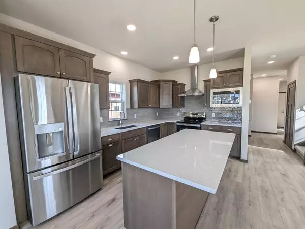 Mount Horeb, WI 53572,36 Windflower Way