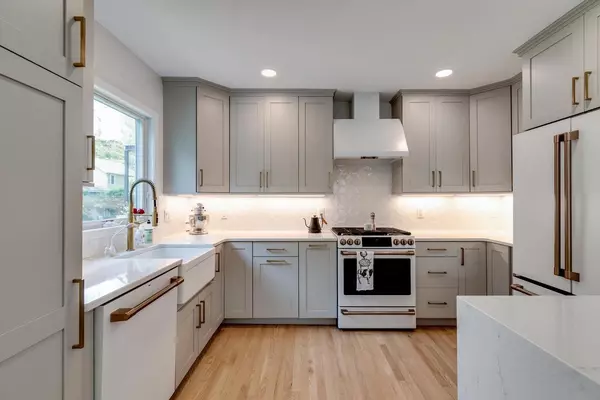 Madison, WI 53705,910 Columbia Road