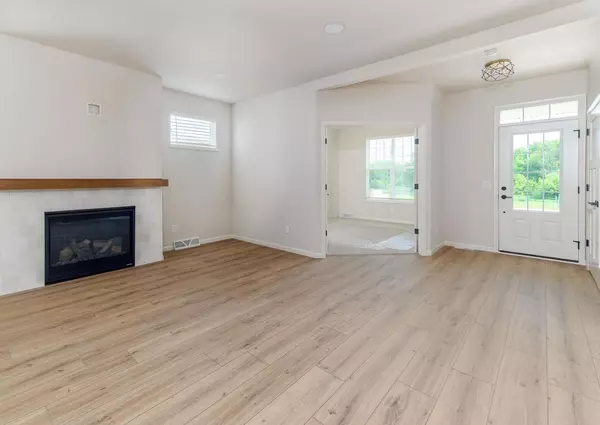 Sun Prairie, WI 53590,2168 Winding Stream Way