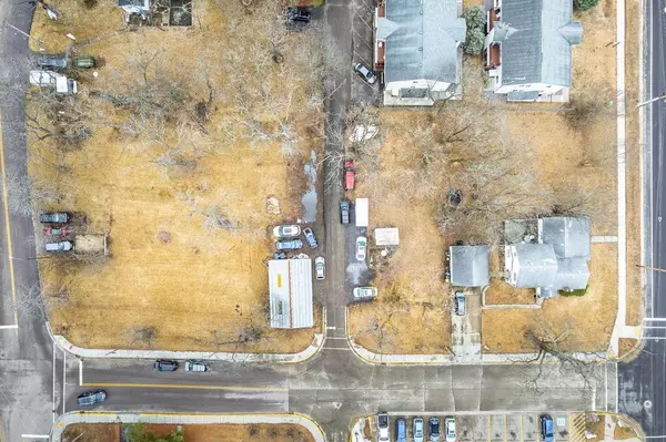 Wisconsin Dells, WI 53965,110 & 130 N Judson Street