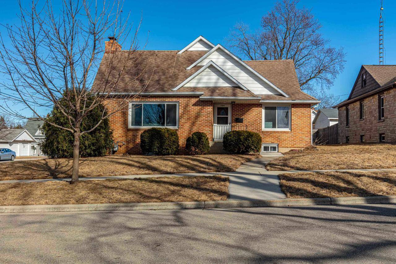 704 18th Avenue, Monroe, WI 53566