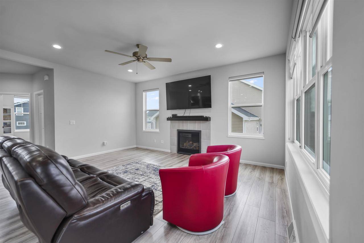 Verona, WI 53593,618 Tawny Elm Parkway