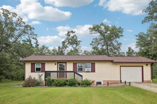 1183 Gale Court, Wisconsin Dells, WI 53965