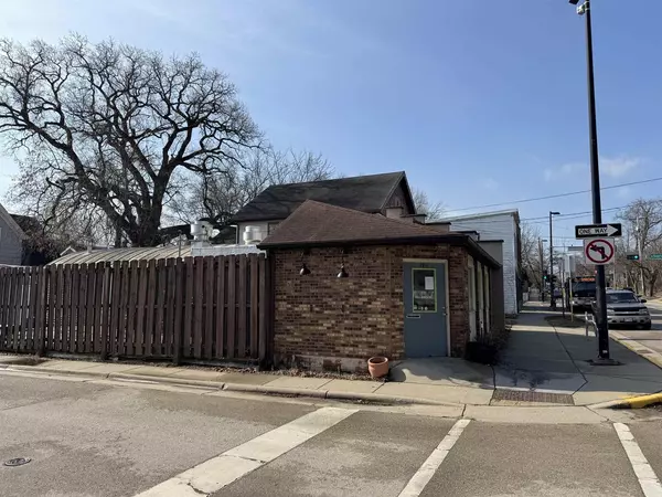 Madison, WI 53703,1511 WILLIAMSON Street