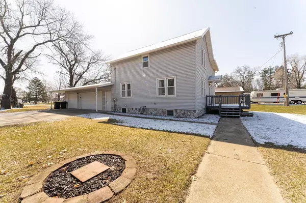 705 Maple Street, Necedah, WI 54646