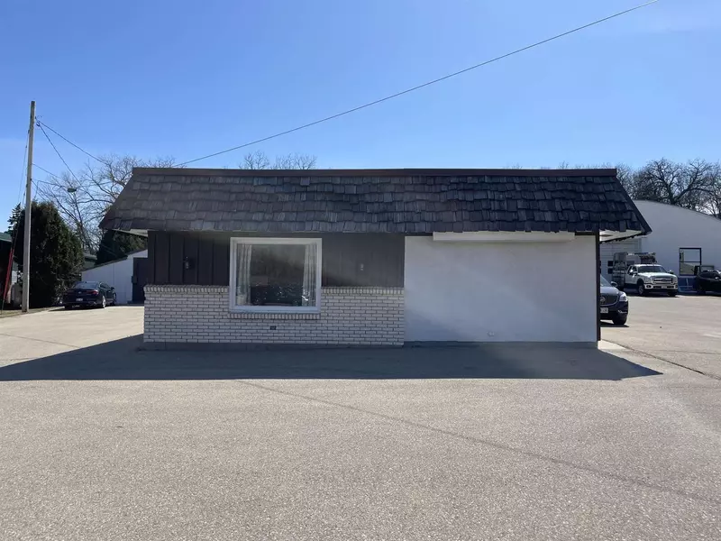 801 W Fond du Lac Street, Ripon, WI 54971