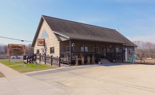 201 Main Street, Montello, WI 53949