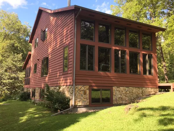 Brooklyn, WI 53521,5792 Alpine Road