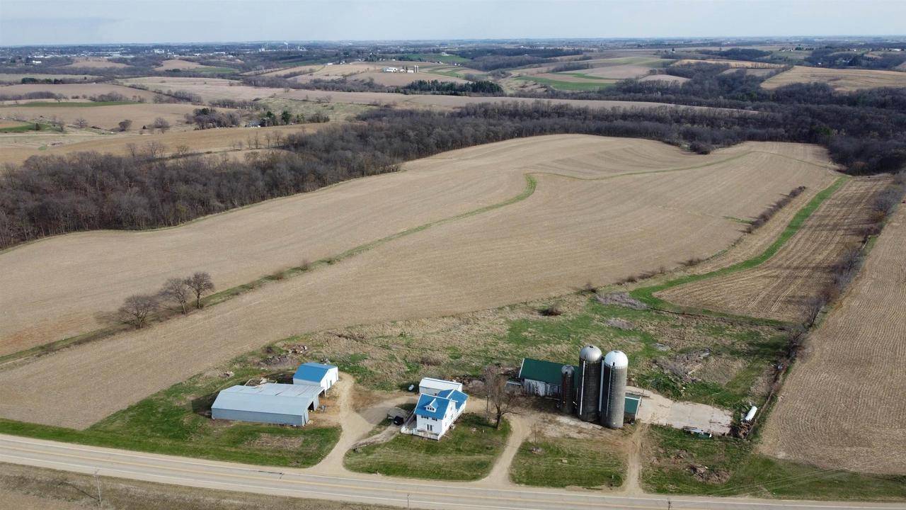W7195 County Road Y, Monroe, WI 53566