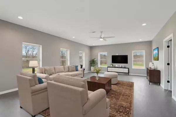 Reedsburg, WI 53959,S2601 Copper Court