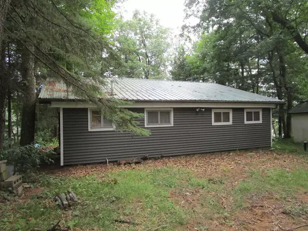 1111 Chicago Drive, Friendship, WI 53934