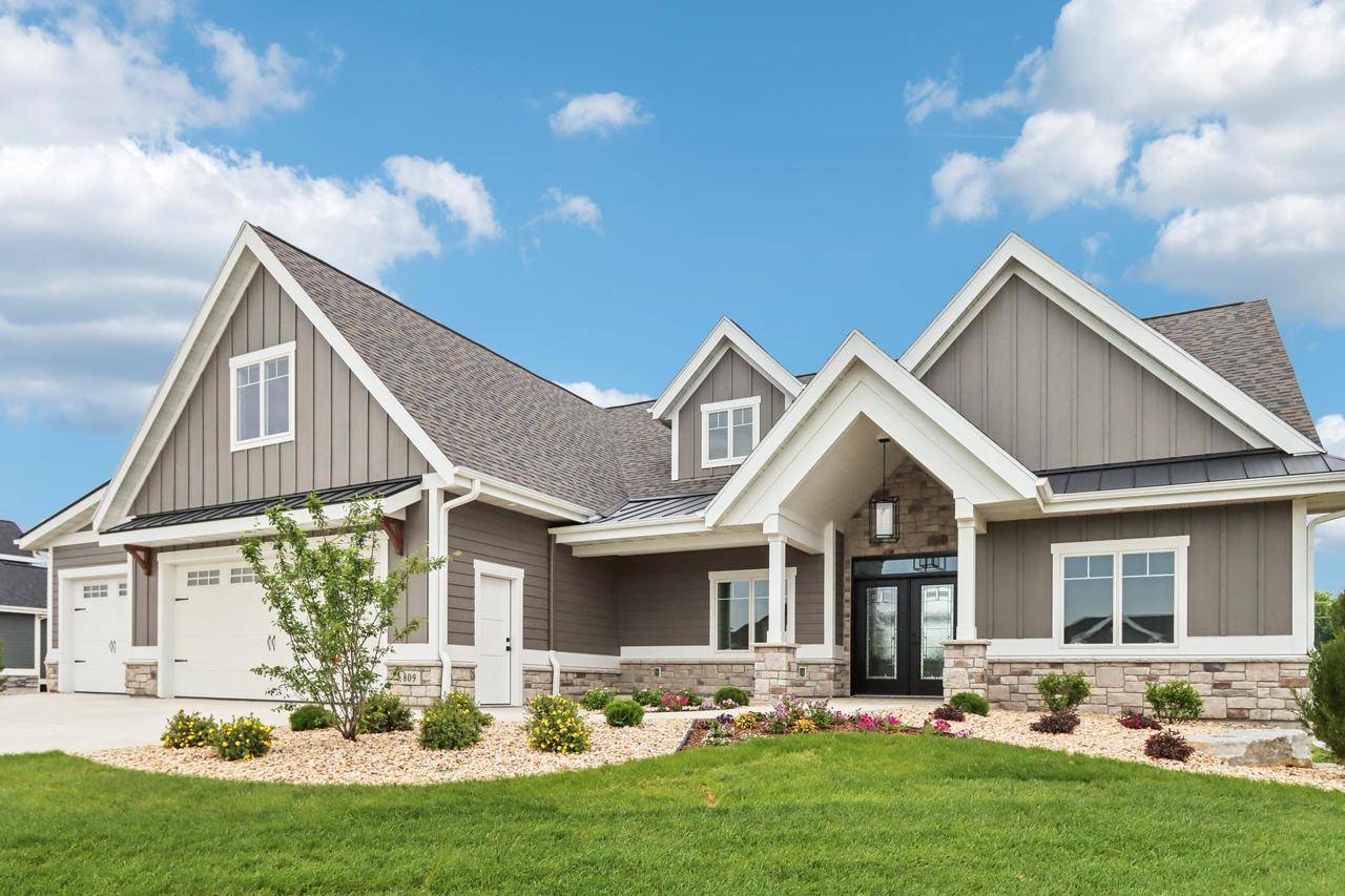 809 Nancy Court, Waunakee, WI 53597