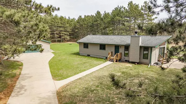 Arkdale, WI 54613,862 19th Drive